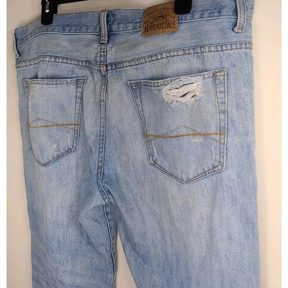 Aeropostale Men's Slim Bootcut Jeans – 38x32 – Distressed – Light Wash - EUC - Picture 4 of 9